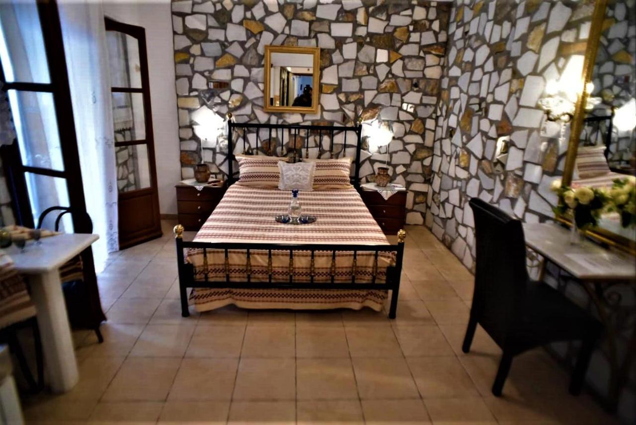 Pasas Castle - Unique Luxury Apartments Naxos City Экстерьер фото